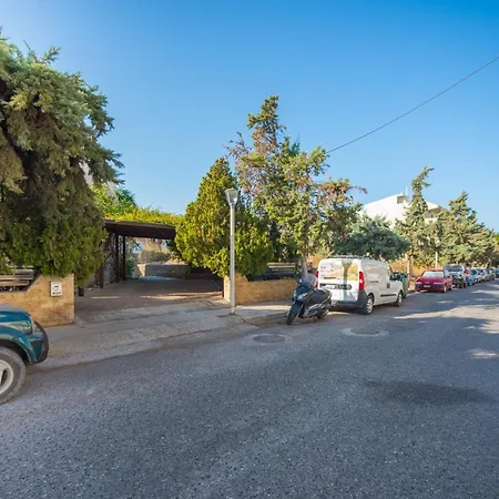 Lila's House * Rhodes City